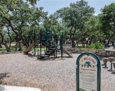 11102 Railway Ln - Photo Thumbnail 24
