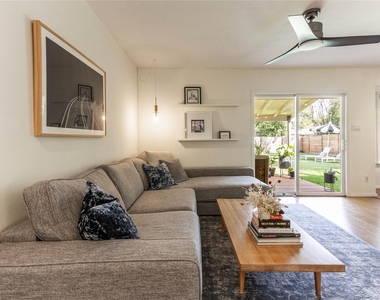 5402 Fernview Rd - Photo Thumbnail 4