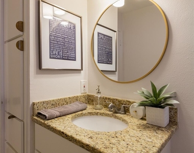 5402 Fernview Rd - Photo Thumbnail 17