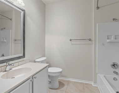 118 Portsmouth Dr - Photo Thumbnail 19