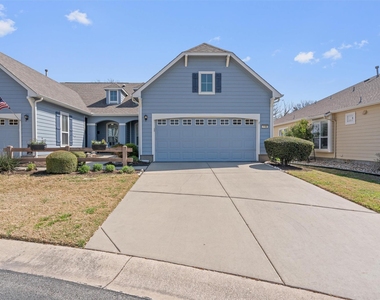 118 Portsmouth Dr - Photo Thumbnail 1