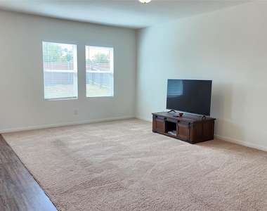 19513 Cloudy Bay Dr - Photo Thumbnail 1