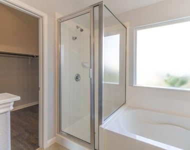 1411 Elbe St - Photo Thumbnail 23