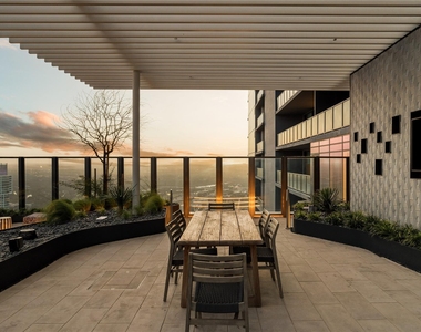 600 Guadalupe St - Photo Thumbnail 26