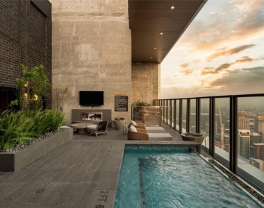 600 Guadalupe St - Photo Thumbnail 23