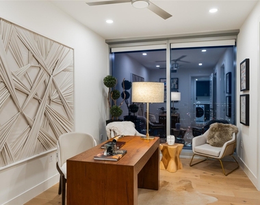 600 Guadalupe St - Photo Thumbnail 18