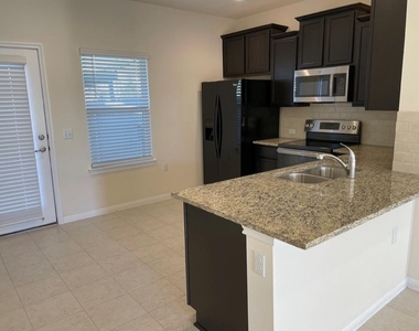 9610 Morning Iris Dr - Photo Thumbnail 2