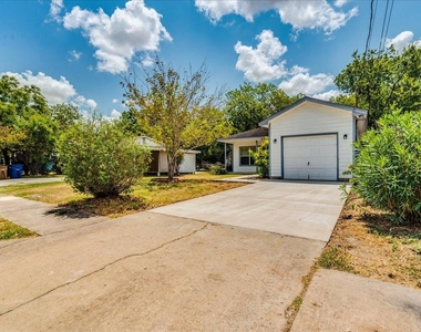 6801 Porter St - Photo Thumbnail 29