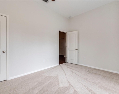 13000 Alans Way - Photo Thumbnail 16
