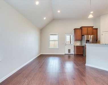 13000 Alans Way - Photo Thumbnail 6