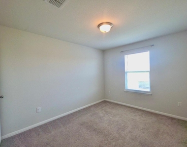10400 Alemoor Dr - Photo Thumbnail 20