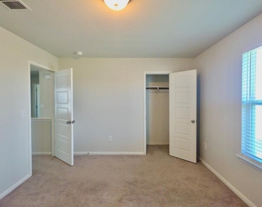 10400 Alemoor Dr - Photo Thumbnail 23
