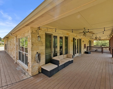 211 Moore Ln - Photo Thumbnail 28