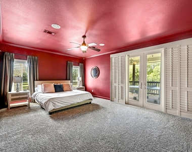 211 Moore Ln - Photo Thumbnail 18