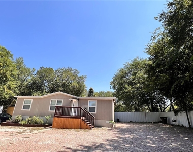 1430 W Howard Ln - Photo Thumbnail 15