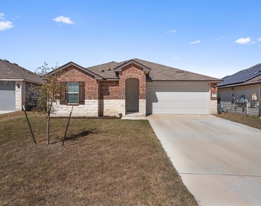 701 Taggart Trl - Photo Thumbnail 10
