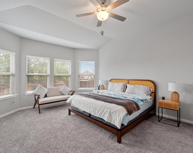17117 Orinda Ln - Photo Thumbnail 12