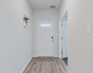 17117 Orinda Ln - Photo Thumbnail 2