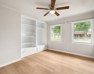 1700 W 7th St - Photo Thumbnail 14
