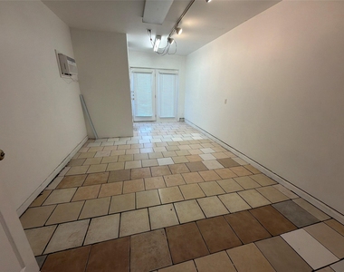 103 N Mockingbird Cir - Photo Thumbnail 5