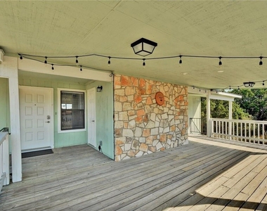 20800 Bonanza St - Photo Thumbnail 1