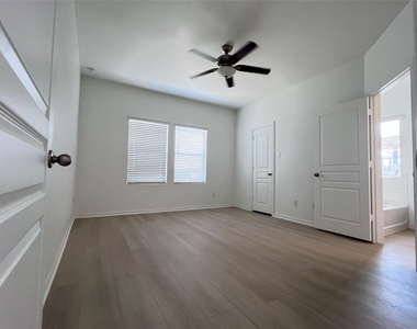 13509 Coomer Path - Photo Thumbnail 7
