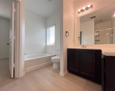 13509 Coomer Path - Photo Thumbnail 19