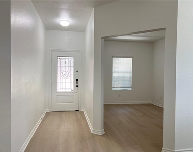 13509 Coomer Path - Photo Thumbnail 6