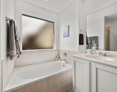 2321 Four Waters Loop - Photo Thumbnail 27