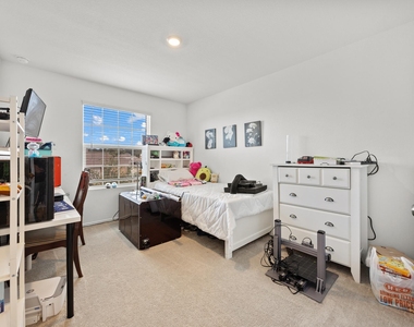 2321 Four Waters Loop - Photo Thumbnail 23