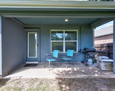 2321 Four Waters Loop - Photo Thumbnail 32