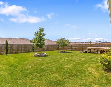 1427 Brookfield St - Photo Thumbnail 35