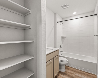 1427 Brookfield St - Photo Thumbnail 8
