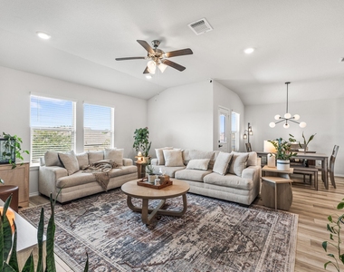 1427 Brookfield St - Photo Thumbnail 19