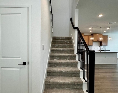 1602 Iberville Dr - Photo Thumbnail 3