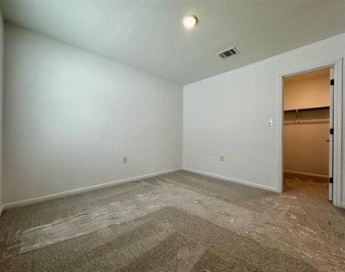 1602 Iberville Dr - Photo Thumbnail 17