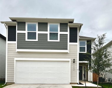1602 Iberville Dr - Photo Thumbnail 2