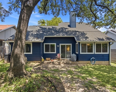 6107 Avery Island Ave - Photo Thumbnail 26