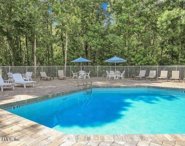 8601 Beach Boulevard - Photo Thumbnail 9