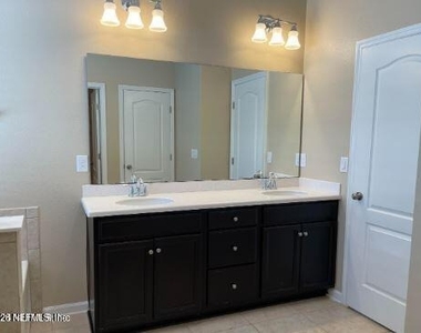 187 Asbury Hill Court - Photo Thumbnail 13