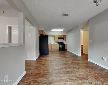 5629 Ellis Trace Drive - Photo Thumbnail 8