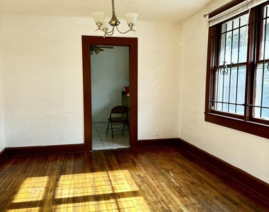 1851 W 19th Street - Photo Thumbnail 4
