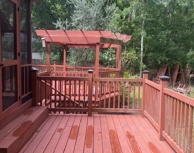 2806 Hilsdale Harbor Way - Photo Thumbnail 14