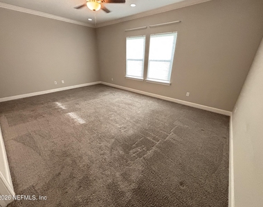 212 Willow Creek Court - Photo Thumbnail 32