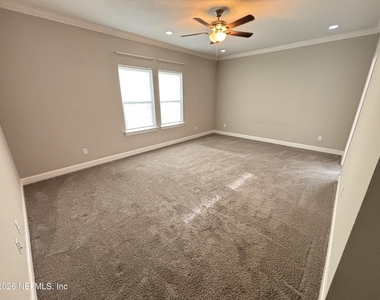 212 Willow Creek Court - Photo Thumbnail 29
