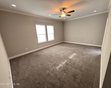 212 Willow Creek Court - Photo Thumbnail 30