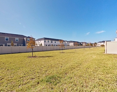9798 Fiddleback Lane - Photo Thumbnail 9