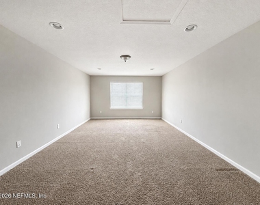 142 Ness Circle - Photo Thumbnail 20