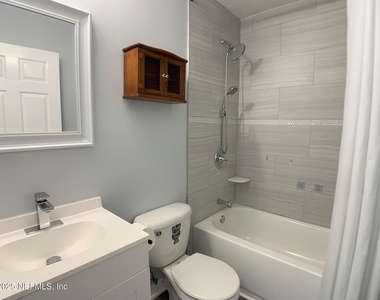 3201 Deer Creek Drive - Photo Thumbnail 25