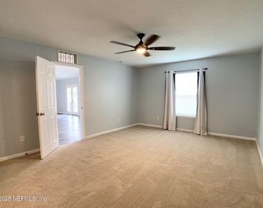 3201 Deer Creek Drive - Photo Thumbnail 17